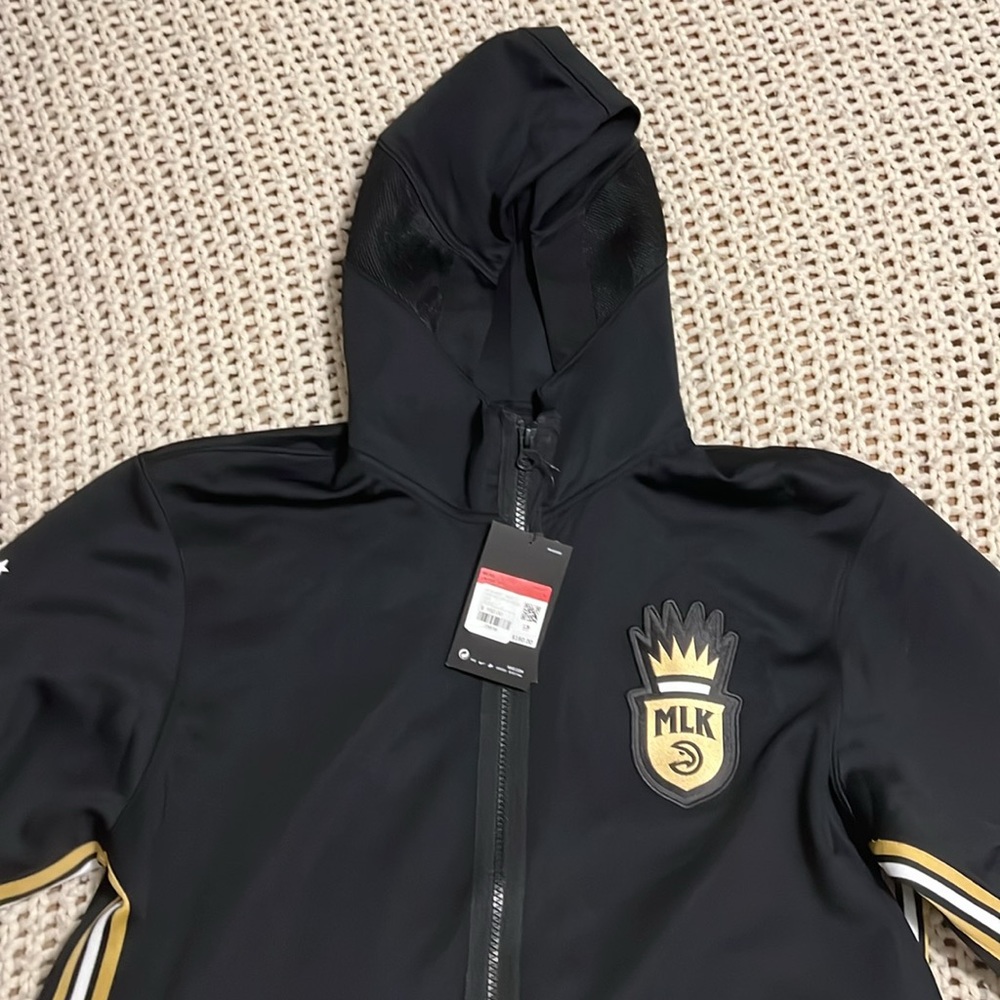 NBA NIKE Men’s Large MLK Atlanta Hawks Jacket